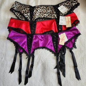 FREDERICK'S OF HOLLYWOOD Garter Belts